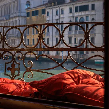 Ca' Emo Palazzo Sul Canal Grande * 베니스