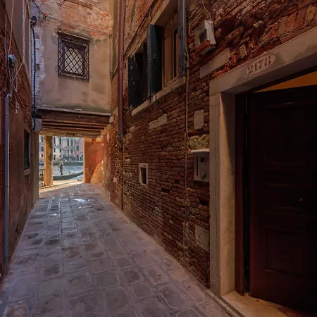 Ca' Emo Palazzo Sul Canal Grande דירה