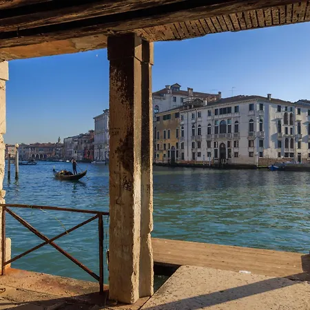 Ca' Emo Palazzo Sul Canal Grande ונציה
